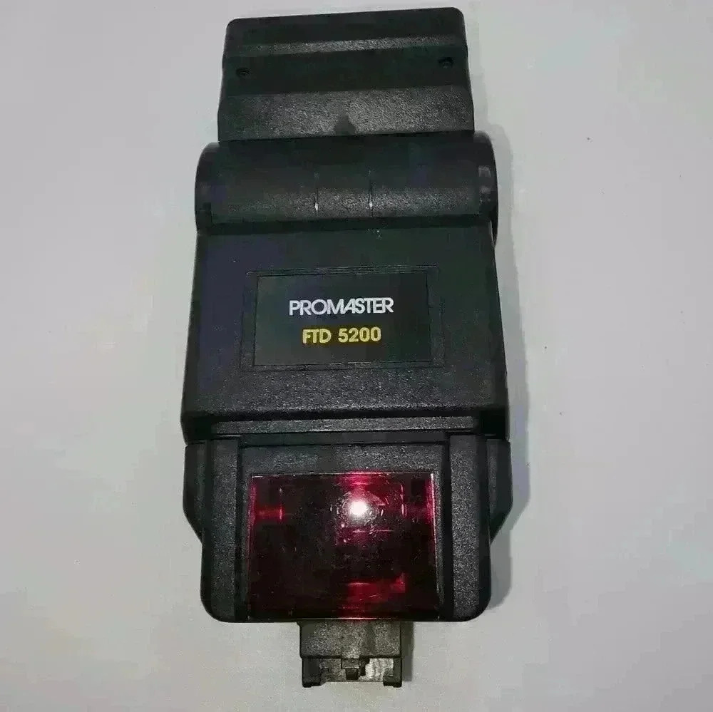 Promaster FTD 5200 Shoe mount flash for use with Minolta AF
